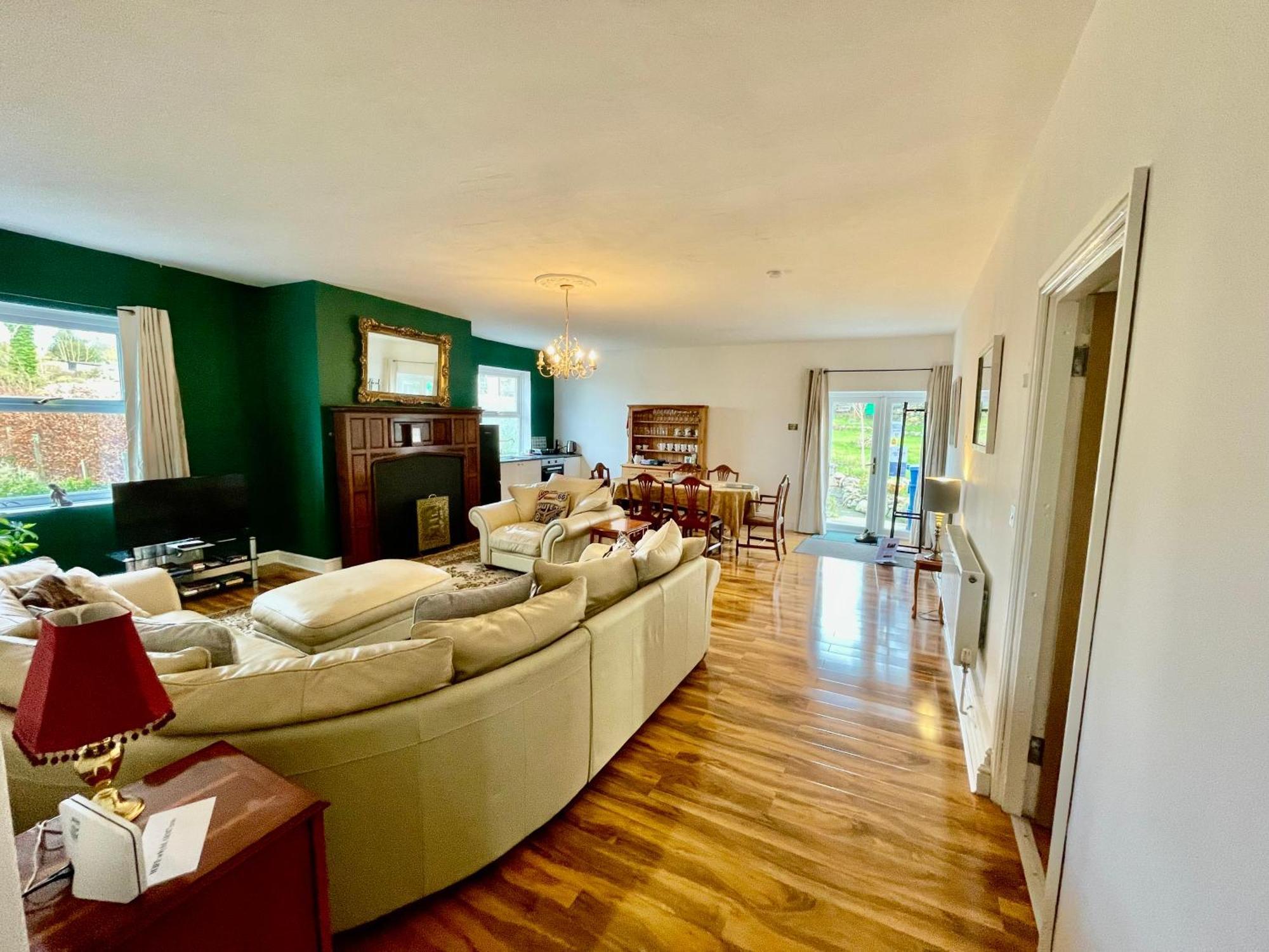 Spacious 3 Bedroom Garden Apartment In Snowdonia National Park Garndolbenmaen Екстериор снимка