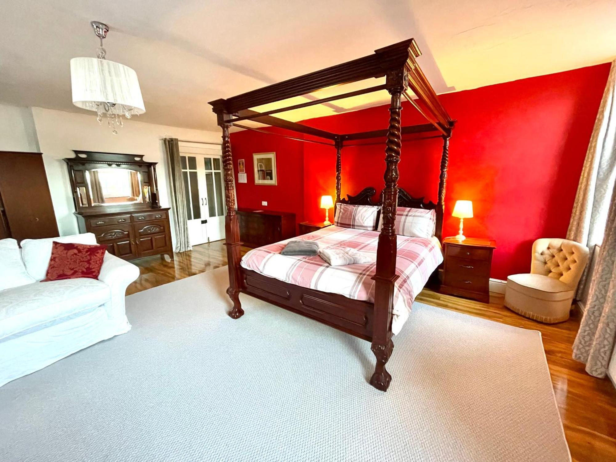 Spacious 3 Bedroom Garden Apartment In Snowdonia National Park Garndolbenmaen Екстериор снимка
